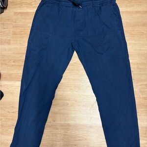NWT Men's Navy Blue Stretch Wicking
Joggers